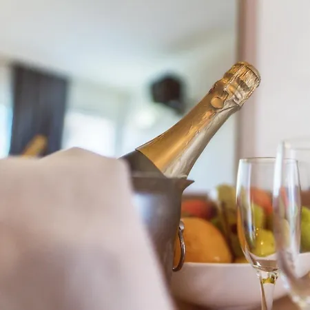 Otel Nergos Garden 4*