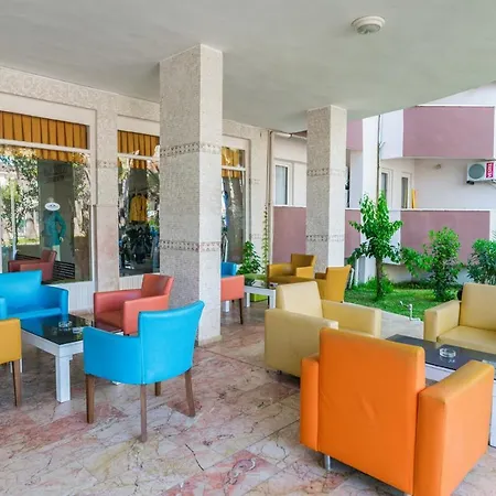 Otel Nergos Garden Side