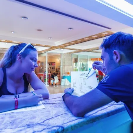 Nergos Garden Отель 4*