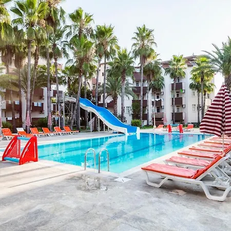 Otel Nergos Garden Side