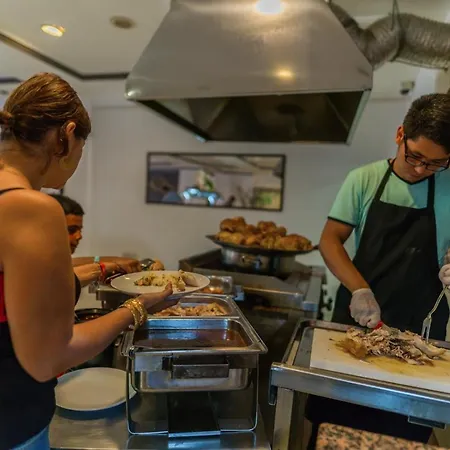 Otel Nergos Garden Side