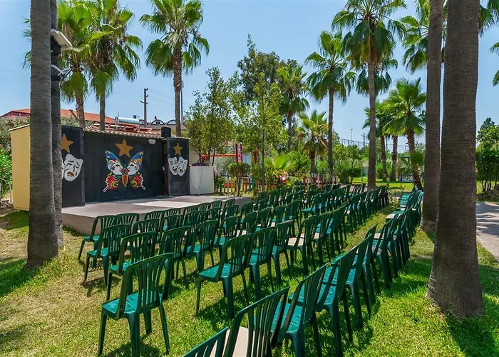 Hotel Nergos Garden Side