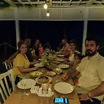 Nergos Garden 호텔 시데