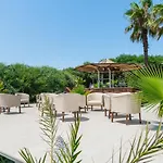 Hotel Nergos Garden Side